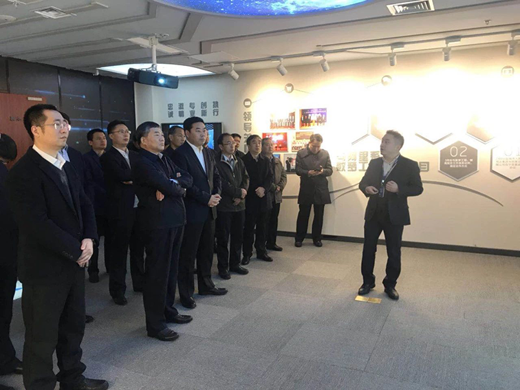 陕煤集团党委书记、董事长杨照乾考察美狮贵宾会(中国)旗下美狮贵宾会(中国)数梦公司